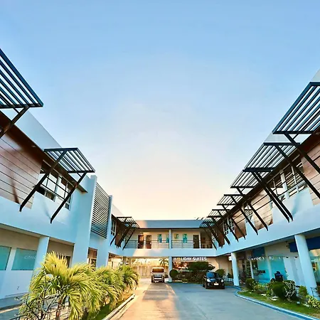 Holiday Suites Puerto Princesa-3