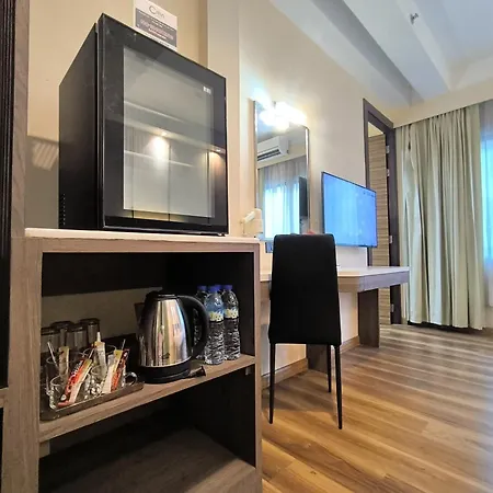 Citin Sukhumvit 11 Nana Bangkok By Compass Hospitality-2