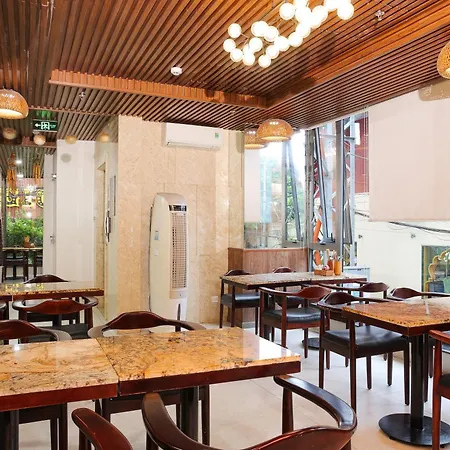 Azura Gold Hotel & Apartment-3