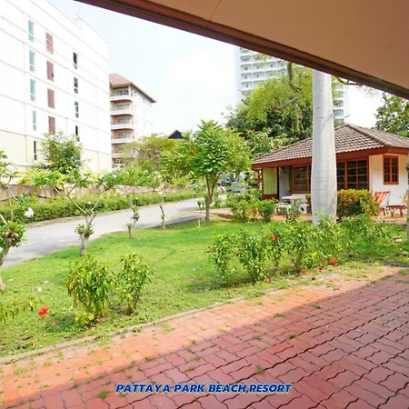 Pattaya Park Beach Resort-2