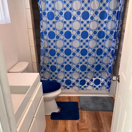 Downtown Pool Suite 1-2