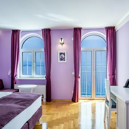 Hotel Domino-2