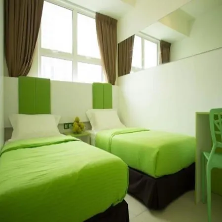 Apple Hotel-2