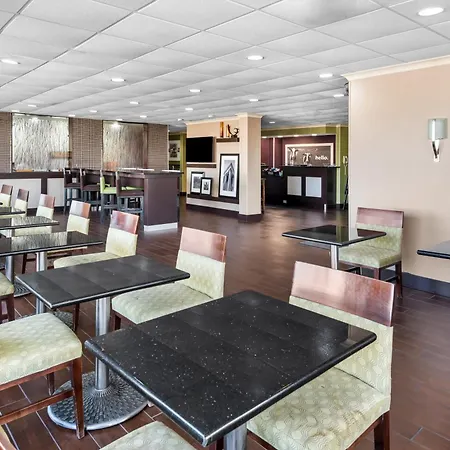 Hampton Inn Indianapolis Northeast/Castleton-3