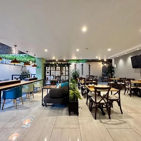 Ecohub Hotel Medellin-3