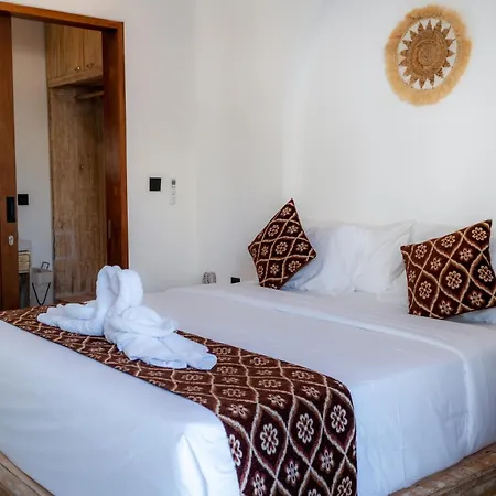 Sanjula Uluwatu-2
