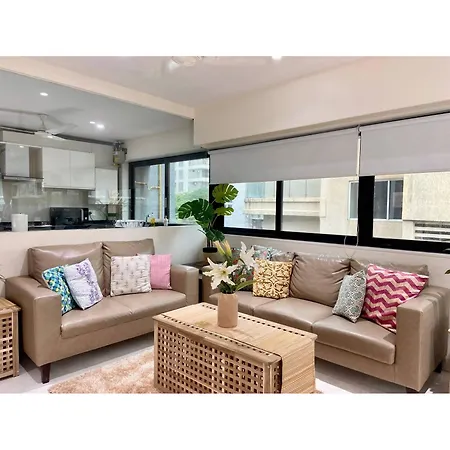 Connekthomes -Modern 3Bed3Bath In Prime Bandra Neighborhood-2