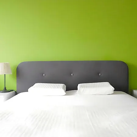 Cozy Eden Residency - Top Central - Steps To Main Attractions-3