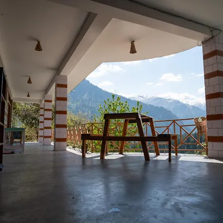 The Skyline Retreat-3