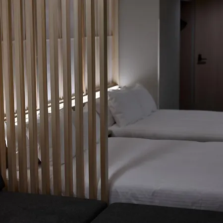Premium Apart Monday Kyoto Gojo-2