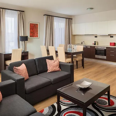 Escala Hotel & Suites-2