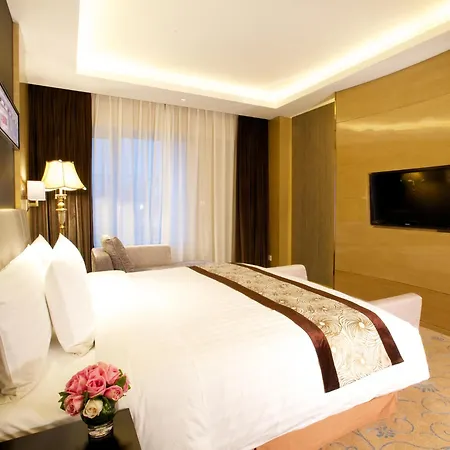 Crowne Plaza Shanghai Noah Square By Ihg-3