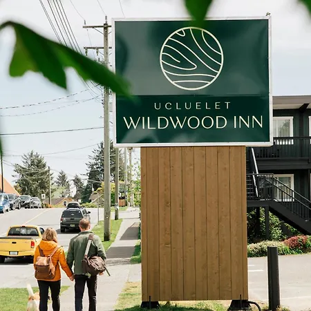 Ucluelet Wildwood Inn-2