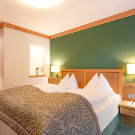 Romantik Hotel Die Gersberg Alm Mit Panoramablick Auf Salzburg Und Outdoor Pool Ab Mai-2