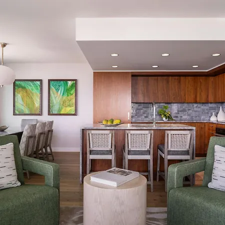 The Ritz-Carlton Residences, Waikiki Beach Hotel-2