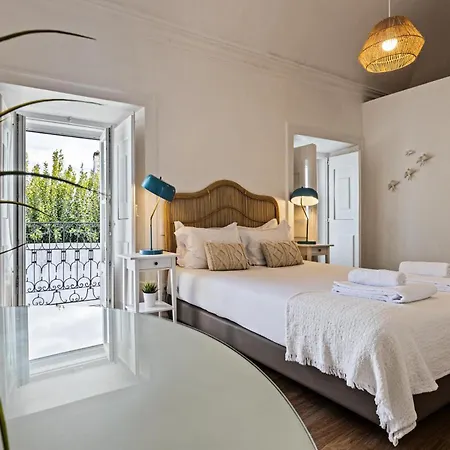 Lavradores Boutique Guesthouse-3