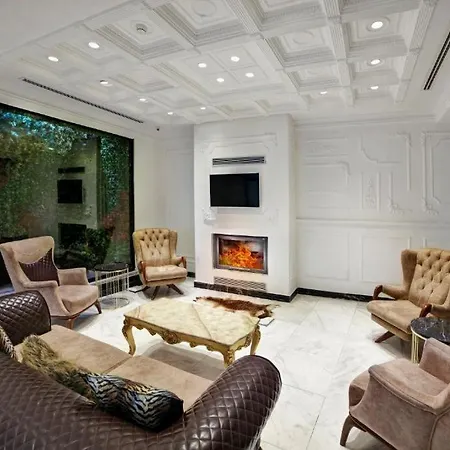 White Monarch Hotel-3