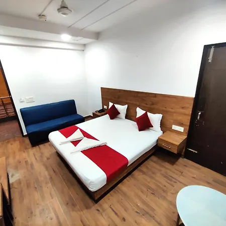 Hotel La Vista Karol Bagh New Delhi-3