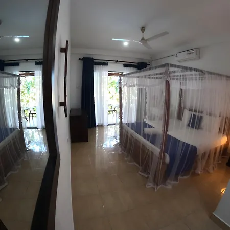 Mirissa Blue Whale Holiday Hotel-2