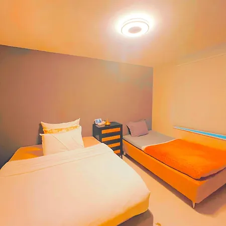 Luxury Service Apartment By Chanya-3