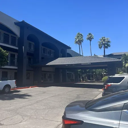 Ocotillo Apartments & Hotel-2