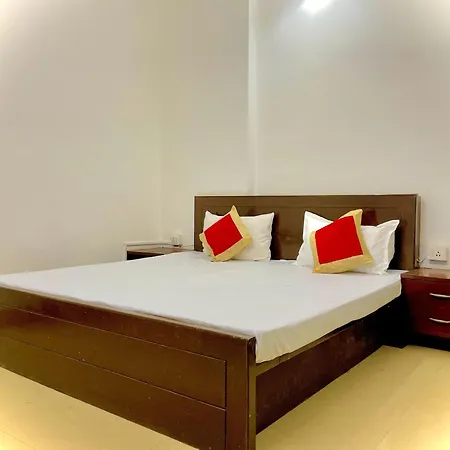 Cozy Nest Homestay - Taj View 500M From Taj Mahal-2
