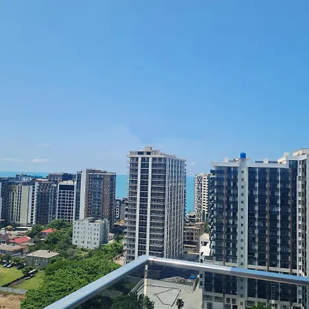 Panoramic #1 Sea Mountain View 1Br Apartment Living Room, Balcony, Kitchen-2