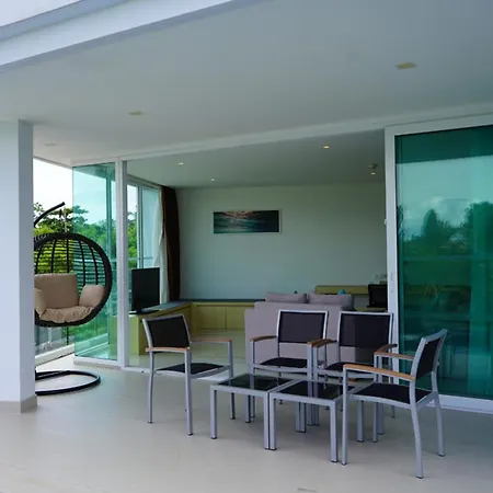 The Beachfront Hotel Phuket-2