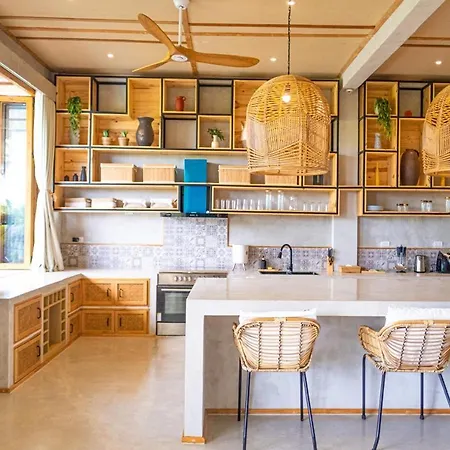 Ricehaven Luxury Villas With Starlink Wifi-3