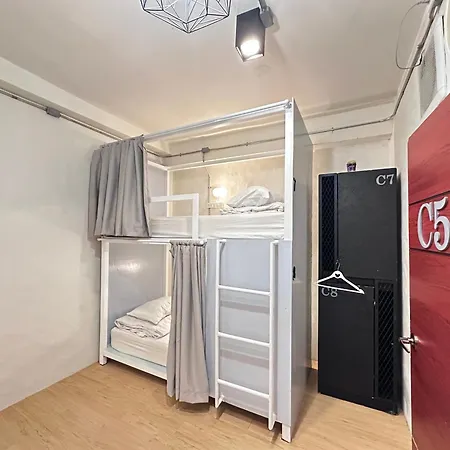 Salee Hostel-3