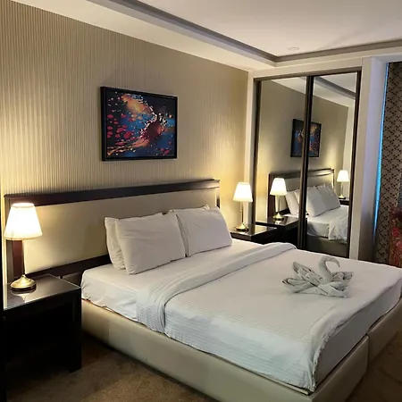 Strand Hotel Jordan-2