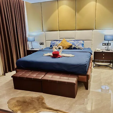 One Euphoria Prime Suite Hotel-3