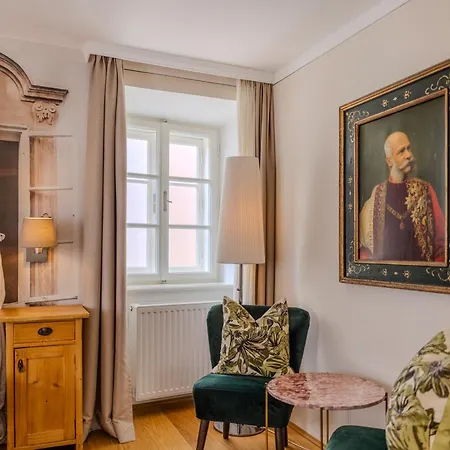 Boutiquehotel Amadeus-3