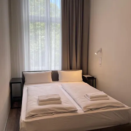 Motel Blue - Minimalist Boutique Hotel-2