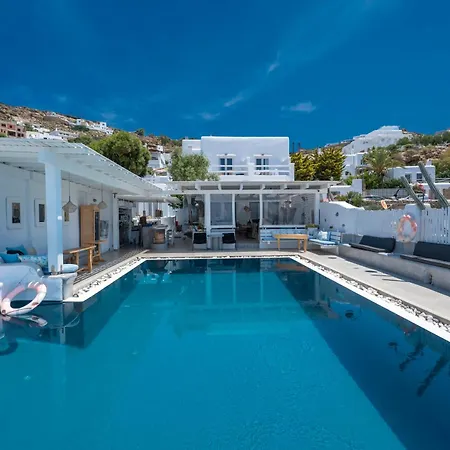 Flaskos Luxury Suites-2