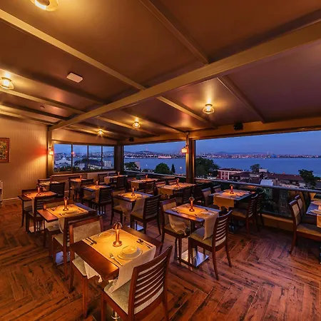 Azade Premier Hotel Istanbul-3