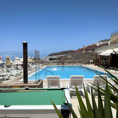Holiday Club Sol Amadores-3
