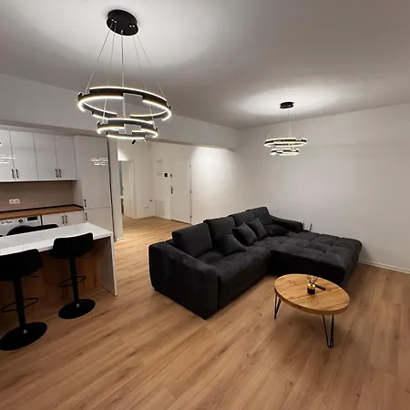 Moos Aparthotel Qualis-3