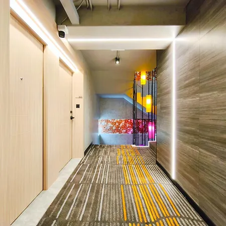 Citichic Sukhumvit 13 By Compass Hospitality - Newly Renovated-2