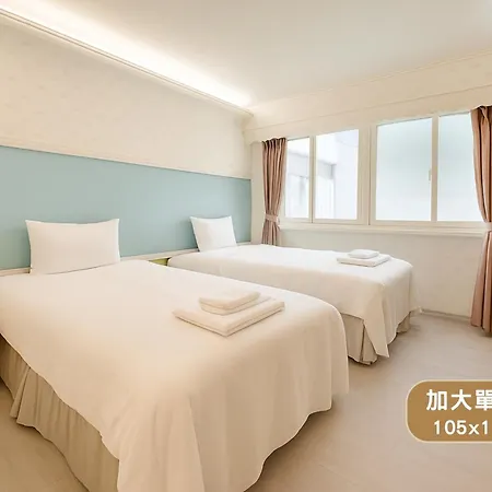 Elizabeth Hotel-2