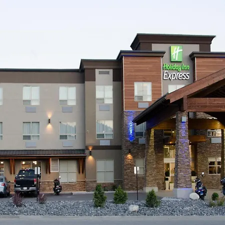 Holiday Inn Express Golden-Kicking Horse By Ihg-3