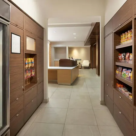 Fairfield Inn & Suites By Marriott Calgary Downtown-3