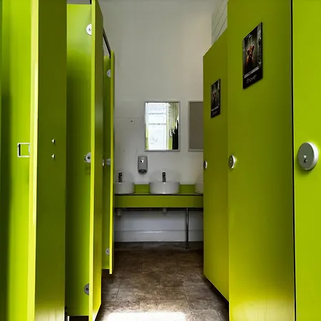 Safestay Edinburgh Cowgate-2