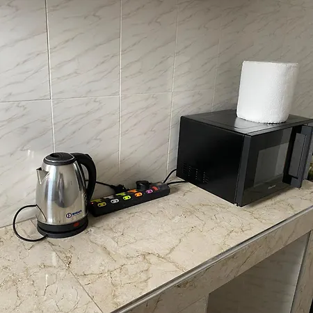 K-Rose Guesthouse And Travel Lodge-3