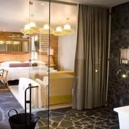 Concierge Hotel-2