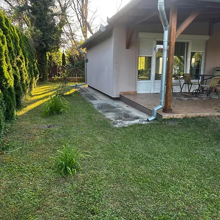 Villa Fortuna Balatonbereny-3