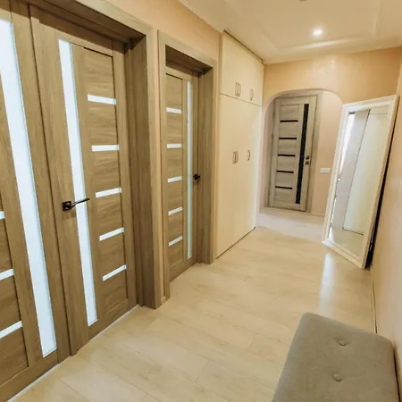Luxury Big Family Apart On Golovna Поряд З Тц Депот Та Атб-3