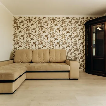 Luxury Big Family Apart On Golovna Поряд З Тц Депот Та Атб-2