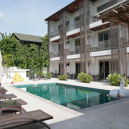 Ampha Place Hotel-3