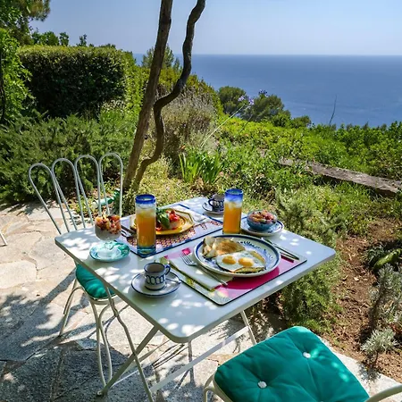 Il Carrubo Capri-2